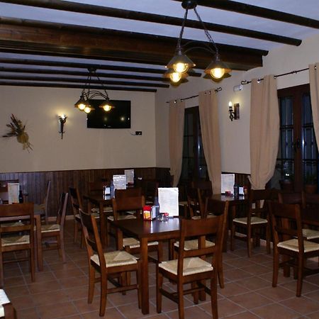 Hotel El Romeral อัลมาเดน เดลา ปลาตา ภายนอก รูปภาพ