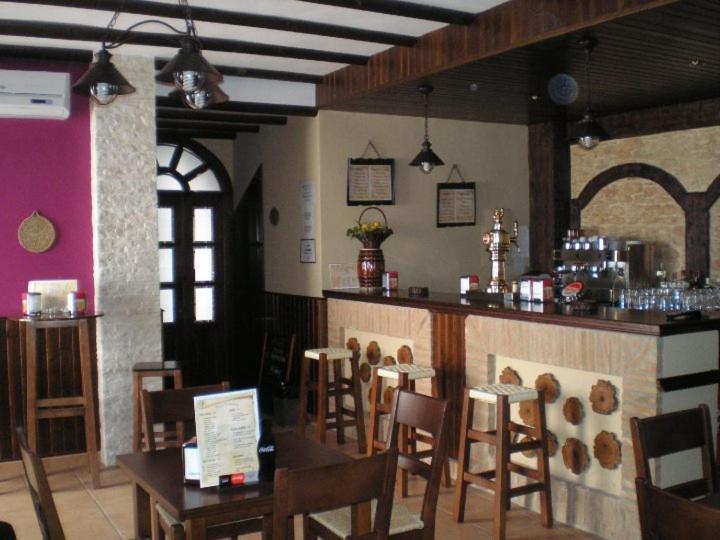 Hotel El Romeral อัลมาเดน เดลา ปลาตา ภายนอก รูปภาพ